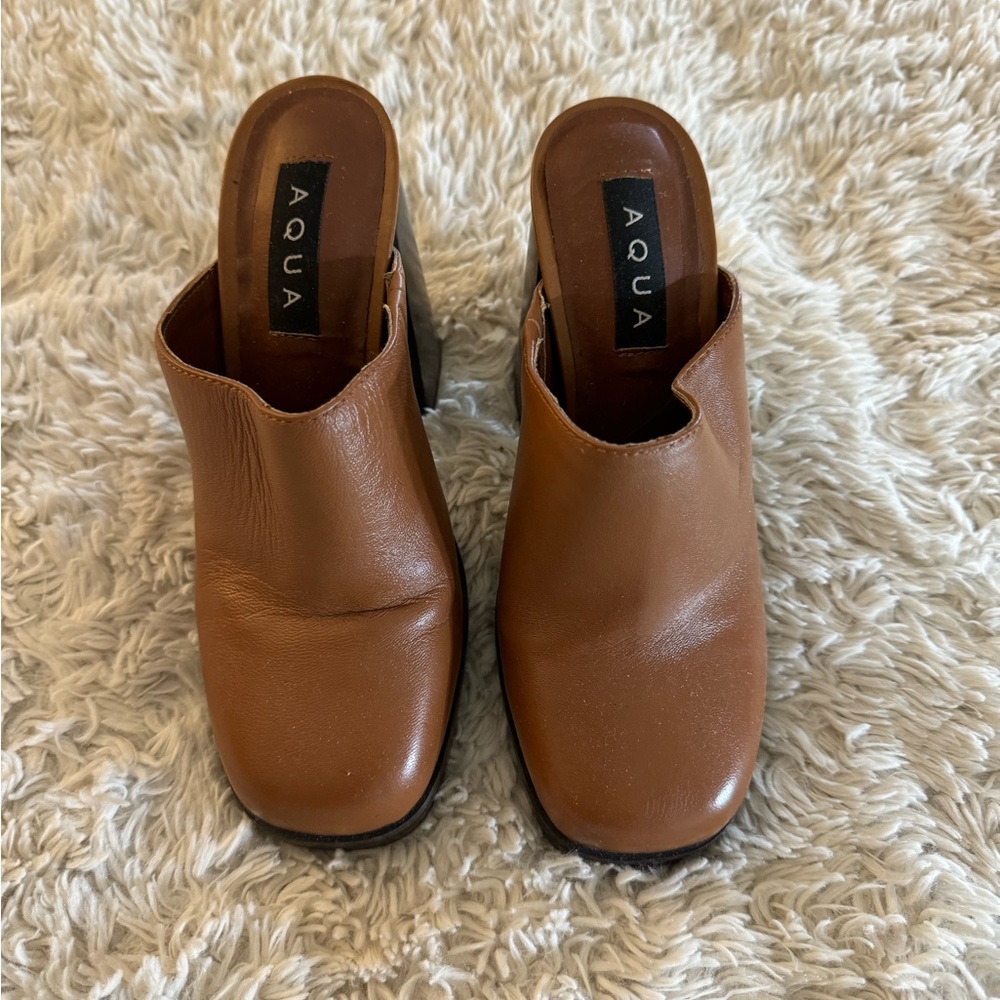 Aqua Women's Tan Leather Mules